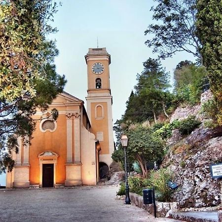 Studio Au Calme, Avec Terrasse Et Parking A Eze Village Exterior foto